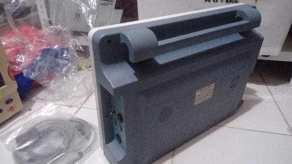 Patient Monitor BMC 9000 - Gambar 2
